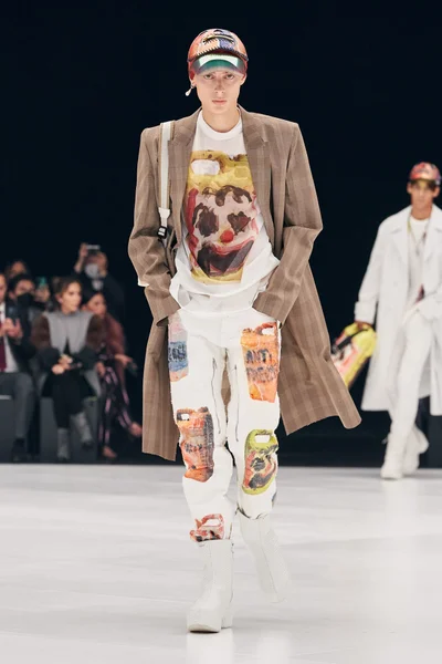 Look 36